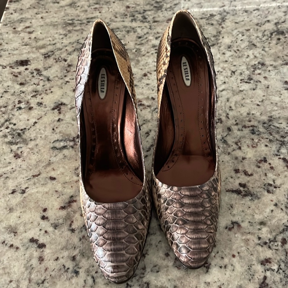Le Silla snakeskin platform stilletoes
